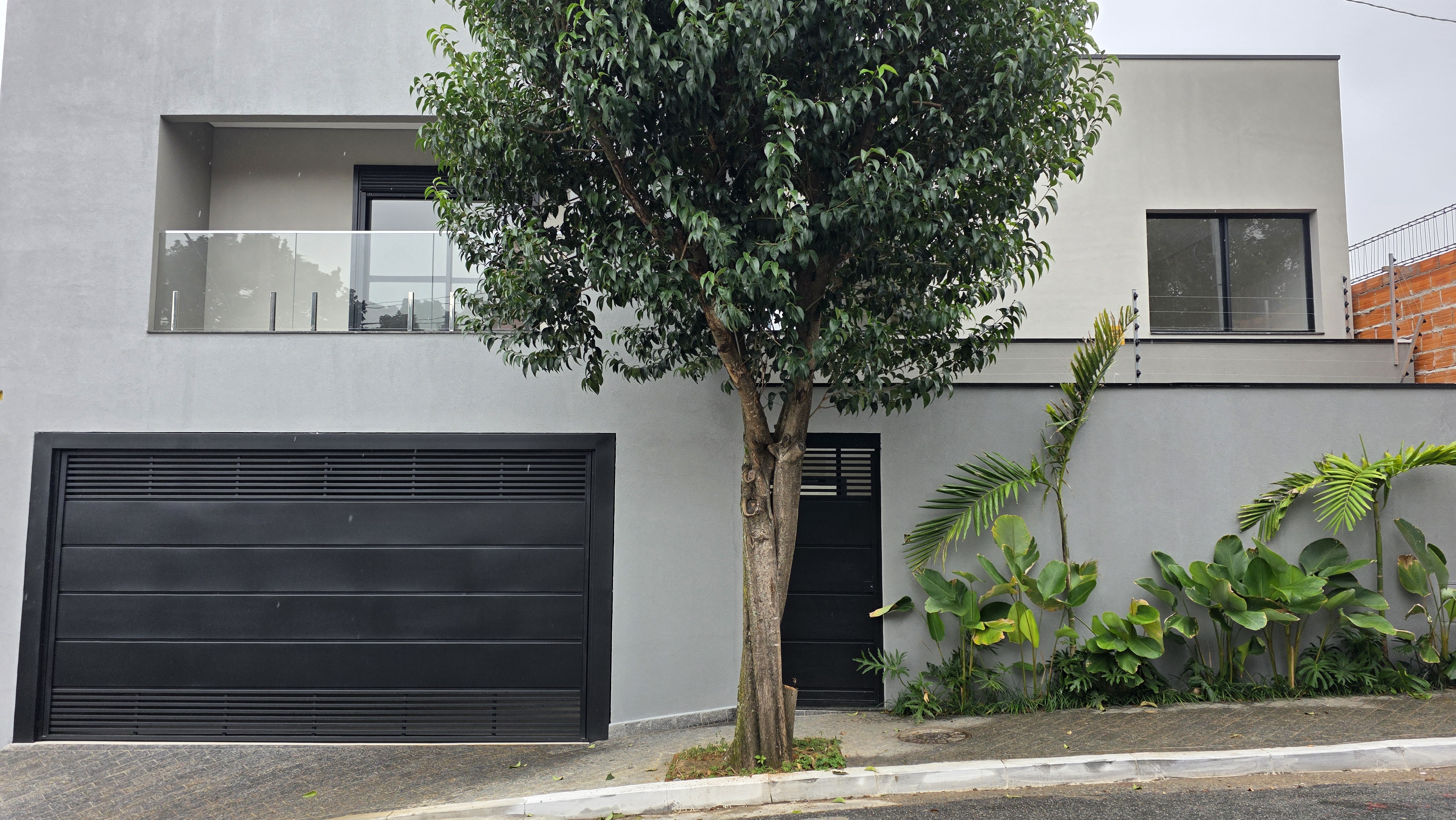 CASA NO BAIRRO CERAMICA